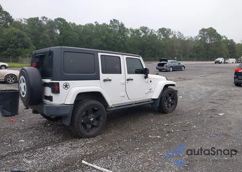 2013 Jeep Wrangler Unlimited Sport z USA, uszkodzony, nr VIN 1C4HJWDG7DL591197